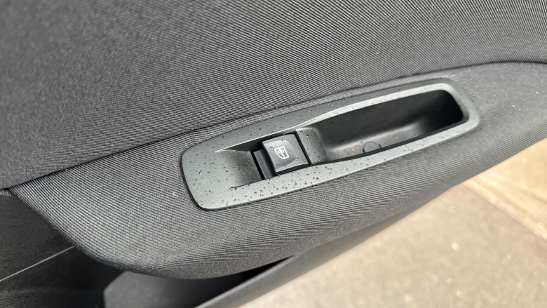 Renault Megane 1.2 TCE Expression+ 5dr Petrol Hatchback